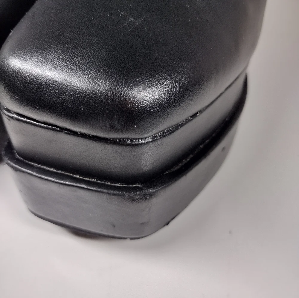 Boohoo Black Chunky High Platform Boots - Picture 14 of 15